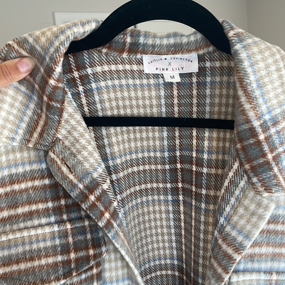 Pink Lily Shacket - Picture 4 of 5